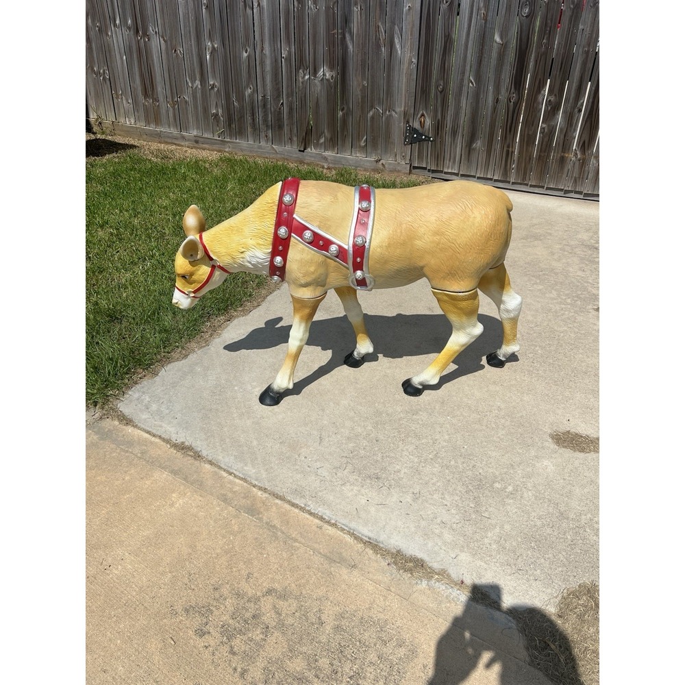 Home Accents Holiday Feeding Reindeer 4.5 Feet LED Christmas Yard Art 21PA42584